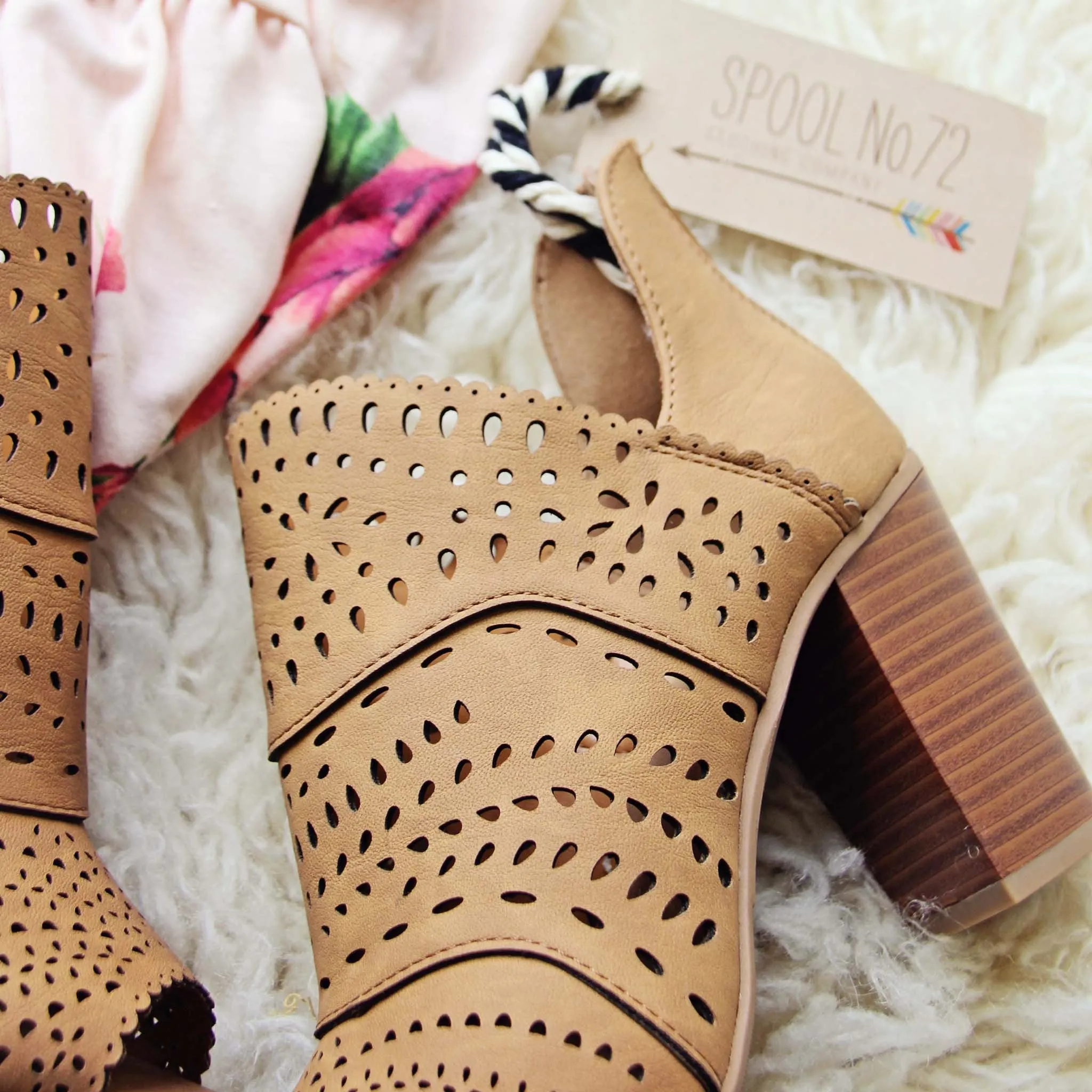 Arizona Lace Booties