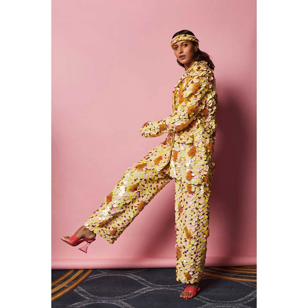 Nirmooha 3D Hand Embroidered Oversized Blazer 3D Hand Embroidered Pants (Set of 2)